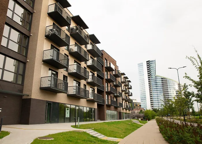 Brand New Luxurious In Center